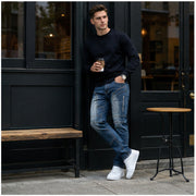 H019 men's jeans full-body lifestyle look 4