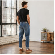 H020 men's jeans full-body lifestyle look 6