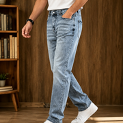 H072 men's jeans product image 3