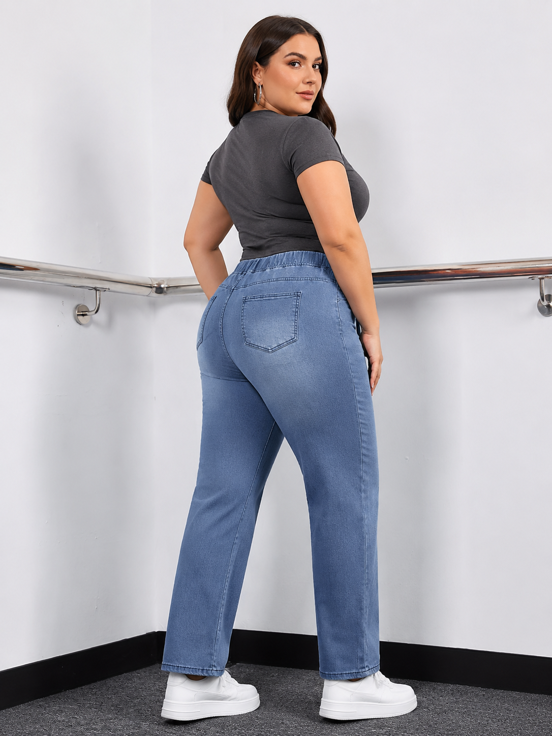 Women's Plus Size Elastic-Waist Straight-Leg Jeans view 7