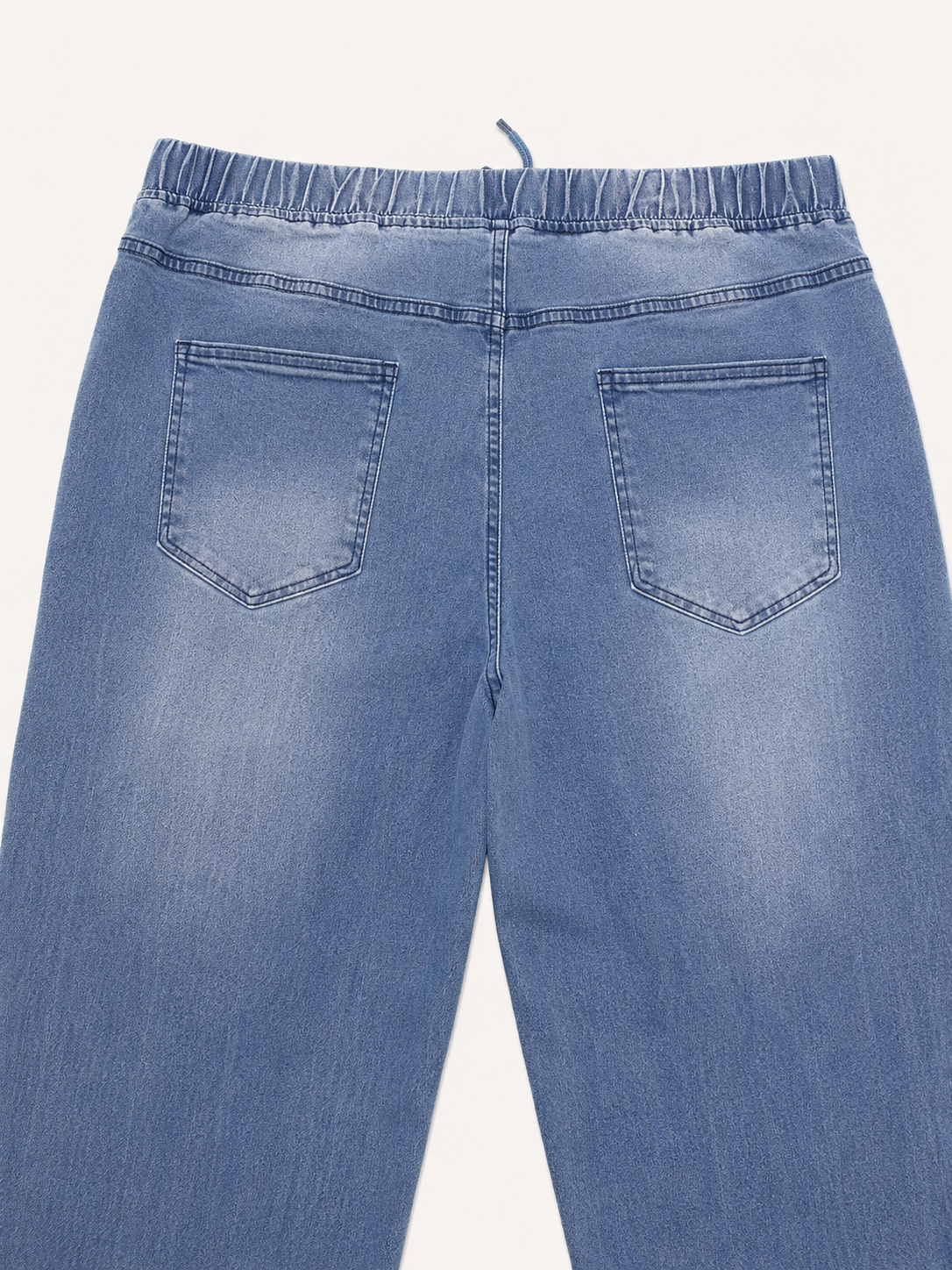 Women's Plus Size Elastic-Waist Straight-Leg Jeans view 9