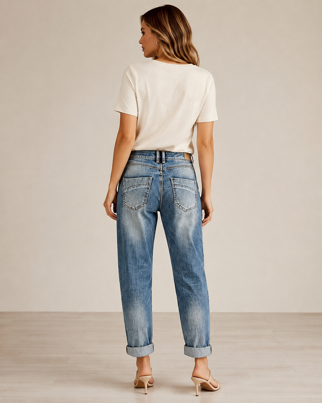 T349 women's jeans product detail 2