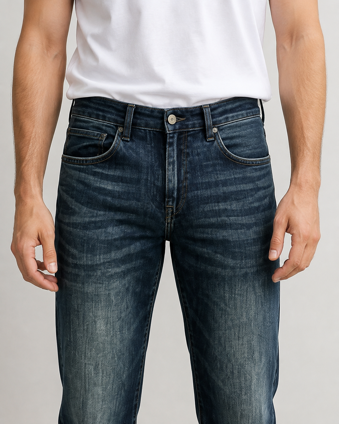 H275 jeans waistband and denim wash detail