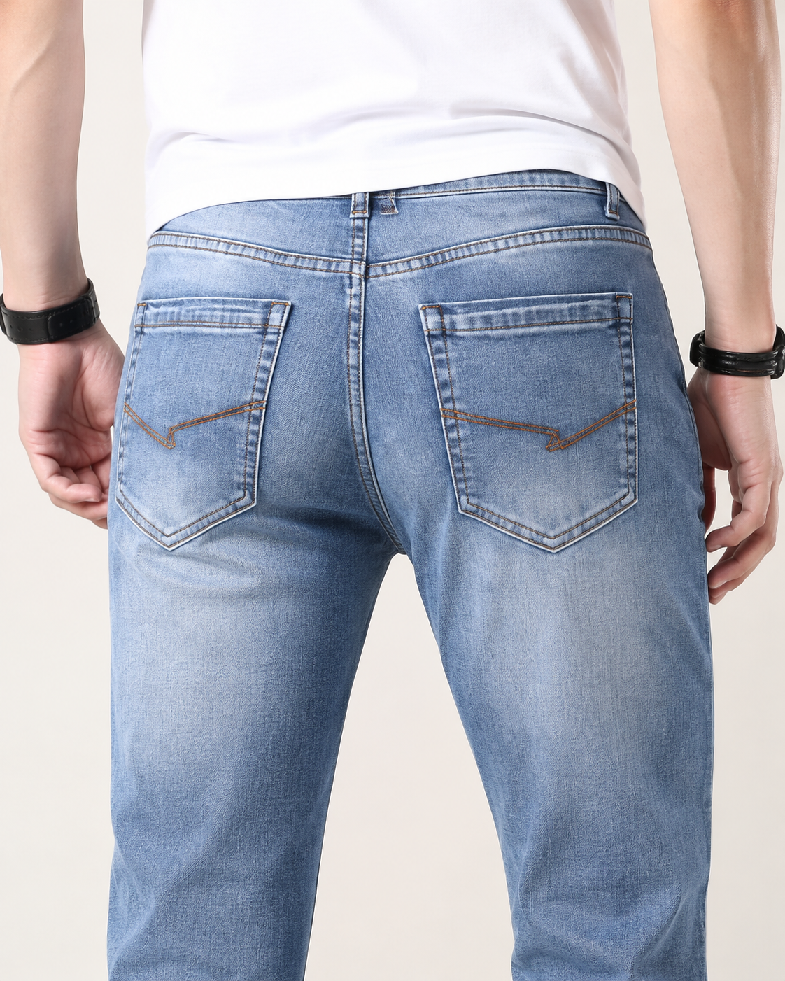 H421 light blue jeans back pocket stitching detail