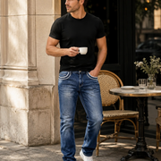 Men's casual blue jeans H423 cafe lifestyle